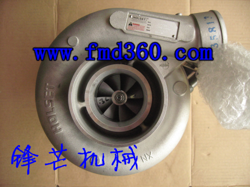 小松WA360-3装载机康明斯6CTAA8.3增压器3802768/35369