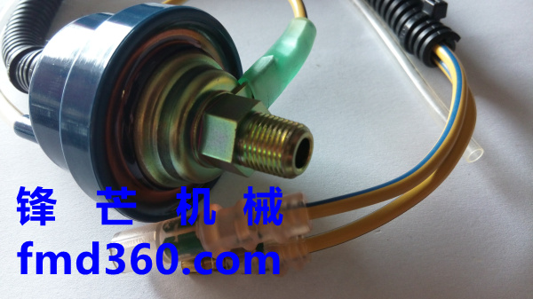 锋芒机械进口勾机配件小松PC200-5空气传感器（